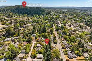 6221 SE Ash St, Portland, OR 97215 - Photo 40