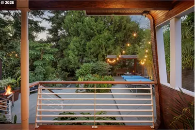 6221 SE Ash St, Portland, OR 97215 - Photo 30