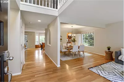 13876 Provincial Hill Dr, Lake Oswego, OR 97035 - Photo 4