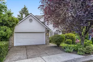 13876 Provincial Hill Dr, Lake Oswego, OR 97035 - Photo 2
