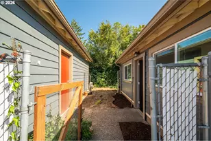1576 Union Ave, North Bend, OR 97459 - Photo 38