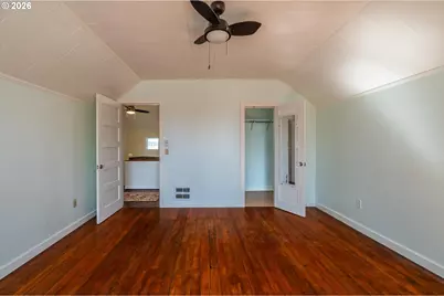 1576 Union Ave, North Bend, OR 97459 - Photo 36