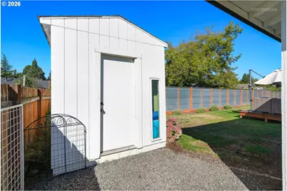 9809 SW 130th Ave, Beaverton, OR 97008 - Photo 30