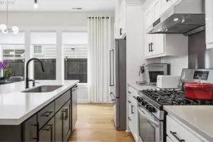 6837 SE Provence St, Hillsboro, OR 97123 - Photo 16