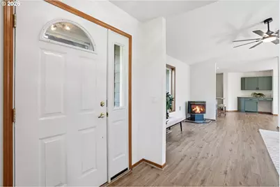 1114 Neal Rd, White Salmon, WA 98672 - Photo 12