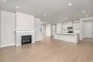 227 N 86th Pl, Ridgefield, WA 98642 - Photo 2