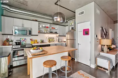 411 NW Flanders St #302, Portland, OR 97209 - Photo 16