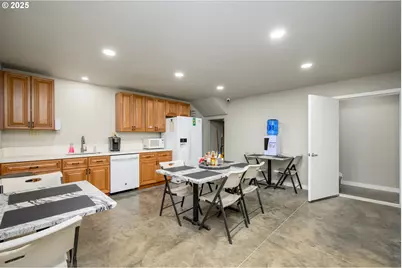 161 Heritage Way, Roseburg, OR 97471 - Photo 10