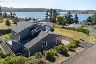 821 SE Vista Dr, Newport, OR 97365 - Photo 40