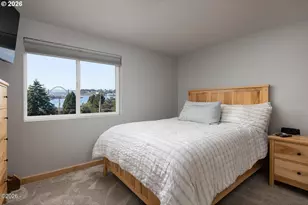 821 SE Vista Dr, Newport, OR 97365 - Photo 24