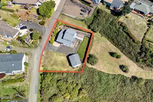 821 SE Vista Dr, Newport, OR 97365 - Photo 44