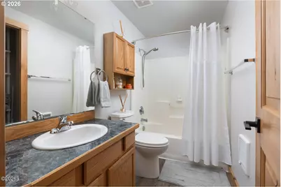 821 SE Vista Dr, Newport, OR 97365 - Photo 26