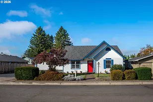115 S 3rd St, Creswell, OR 97426 - Photo 1