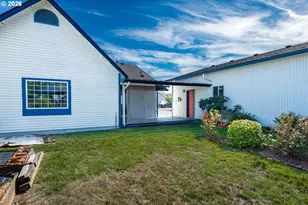 115 S 3rd St, Creswell, OR 97426 - Photo 30