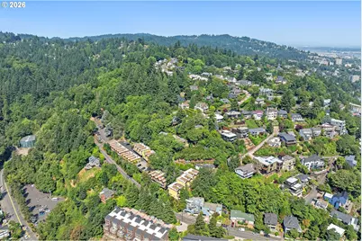 839 SW Broadway Dr #78, Portland, OR 97201 - Photo 24