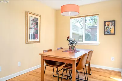 8922 SE Market St, Portland, OR 97216 - Photo 10