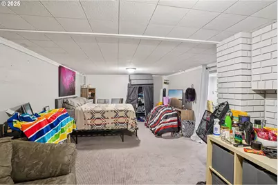 10985 SE Holgate Blvd, Portland, OR 97266 - Photo 20