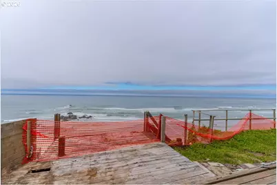 2545 SW Anchor Ave, Lincoln City, OR 97367 - Photo 4