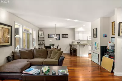 11338 SW Capitol Hwy, Portland, OR 97219 - Photo 4