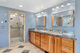 2939 Wyeast Rd, Hood River, OR 97031 - Photo 18