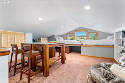 2939 Wyeast Rd, Hood River, OR 97031 - Photo 32