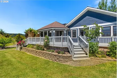 2939 Wyeast Rd, Hood River, OR 97031 - Photo 40