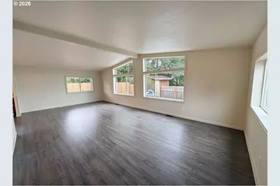 1524 S 8th St, Cottage Grove, OR 97424 - Photo 8