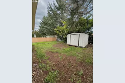 1524 S 8th St, Cottage Grove, OR 97424 - Photo 6