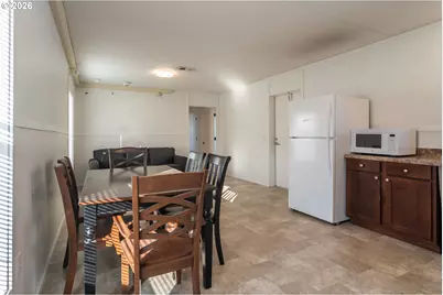 5000 NE Stephens St #27, Roseburg, OR 97470 - Photo 18