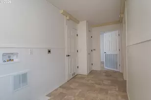 5000 NE Stephens St, Roseburg, OR 97470 - Photo 10