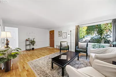 17811 SE Cook St, Milwaukie, OR 97267 - Photo 4
