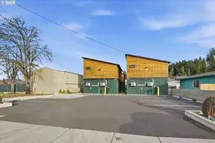 50 S 17th St, Cottage Grove, OR 97424 - Photo 2