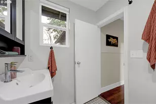 5537 SW Florida St, Portland, OR 97219 - Photo 26