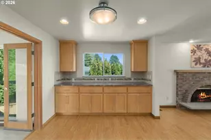 14025 SW Rochester Dr, Beaverton, OR 97008 - Photo 8