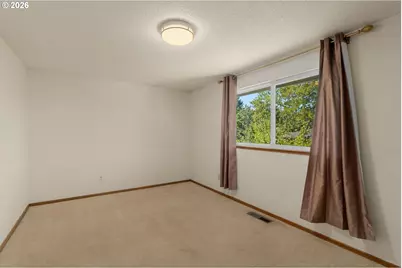 14025 SW Rochester Dr, Beaverton, OR 97008 - Photo 10