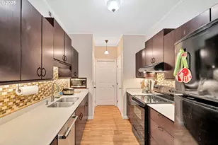 4320 S Corbett Ave, Portland, OR 97239 - Photo 18