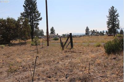 7th St, Sprague River, OR 97639 - Photo 1