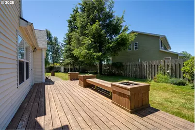 6505 Colonial Way, Tillamook, OR 97141 - Photo 32