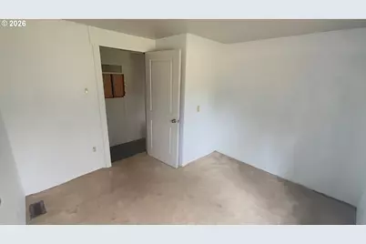 53714 Big Timber Dr, La Pine, OR 97739 - Photo 12