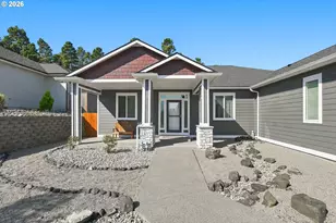2120 Fir St, North Bend, OR 97459 - Photo 4