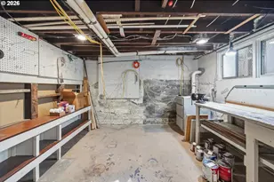 4806 N Gantenbein Ave, Portland, OR 97217 - Photo 36
