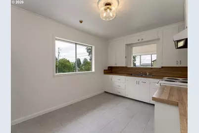 135 NW 15th Ave, Camas, WA 98607 - Photo 8