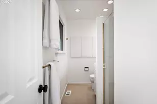 1654 Fircrest Dr, Lake Oswego, OR 97034 - Photo 24