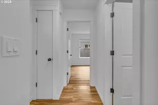 14406 E Burnside St, Portland, OR 97233 - Photo 26