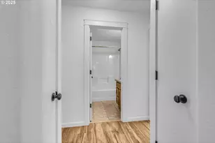 14406 E Burnside St, Portland, OR 97233 - Photo 22