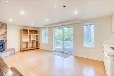 532 NW Sunset Blvd, Toledo, OR 97391 - Photo 20