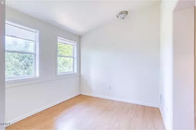 532 NW Sunset Blvd, Toledo, OR 97391 - Photo 24