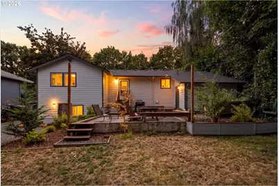 210 NE 45th St, Vancouver, WA 98663 - Photo 36