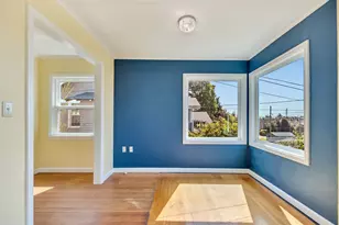 1227 Alameda Ave, Astoria, OR 97103 - Photo 6