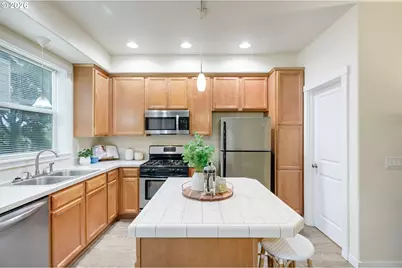 2781 SE Nicklaus Ct, Hillsboro, OR 97123 - Photo 16